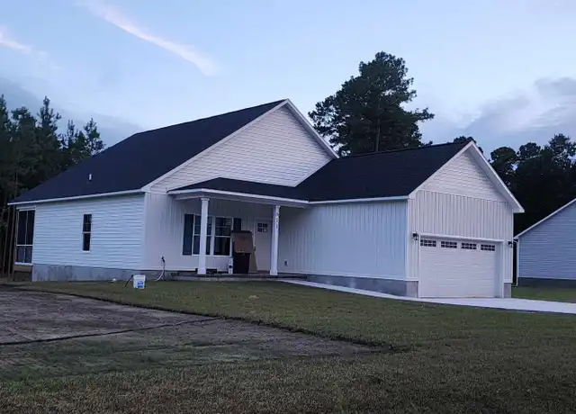 Property at 613 Hobbs Dr, Jacksonville, NC, 28540, 3 beds, 2 baths, [object Object]