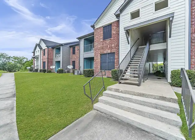 Property at Lakeside Apartments - 6195 N Major Dr, Beaumont, TX, 77713, 1 bed, 1 bath, [object Object]