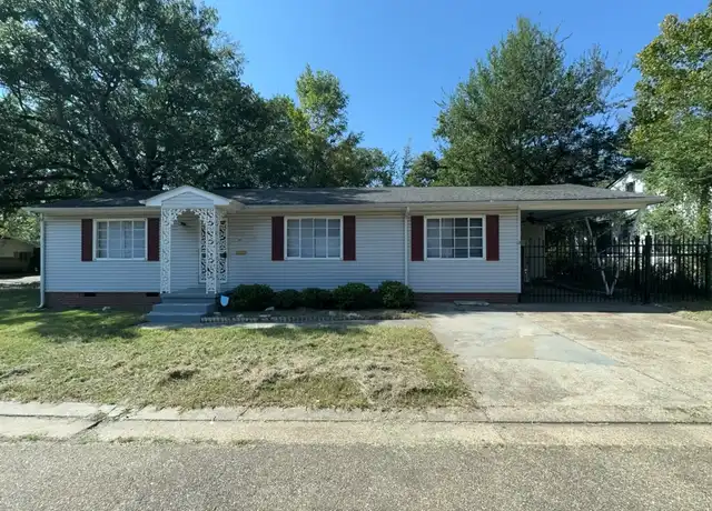 Property at 2605 Lilly St, Jackson, MS, 39213, 4 beds, 1.5 baths, [object Object]