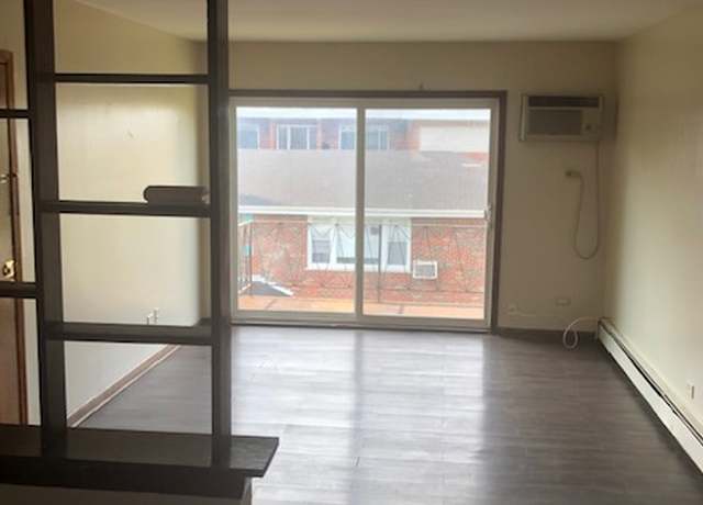 Photo of 15324 Doctor Martin Luther King Junior Dr Unit 3A, Dolton, IL 60419