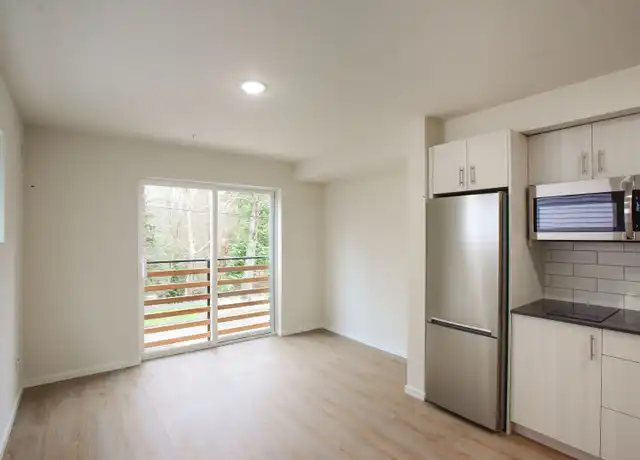 Property at 9545 Ashworth Ave N Unit 406, Seattle, WA, 98103, 0 beds, 1 bath, [object Object]