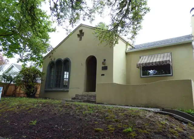 Property at 1945 High St SE, Salem, OR, 97302, 3 beds, 1 bath, [object Object]