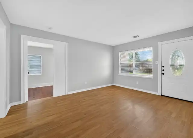 Property at 6741 Feldspar St, Houston, TX, 77092, 4 beds, 2 baths, [object Object]