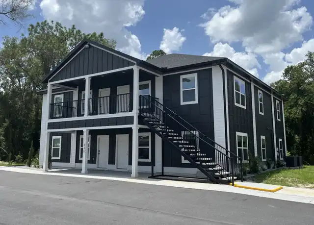 Property at 440 NW Lake City Ave Unit 101, Lake City, FL, 32055, 3 beds, 2 baths, [object Object]