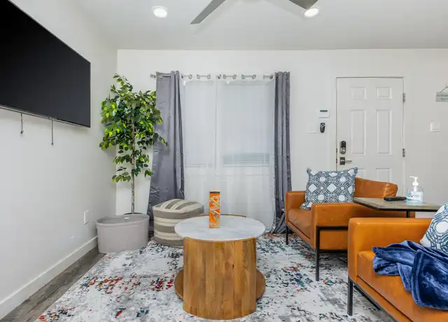 Property at 5705 Pickfair Cir Unit 5705, Dallas, TX, 75235, 2 beds, 1 bath, [object Object]
