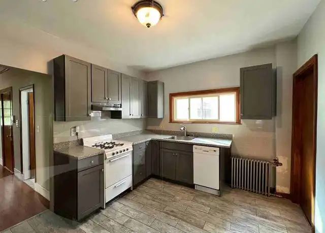 Property at 241 Highland Ave Unit 1, Somerville, MA, 02143, 2 beds, 1 bath, [object Object]