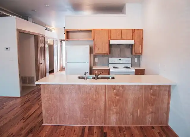 Property at 4212 17th St, Lubbock, TX, 79416, 1 bed, 1 bath, [object Object]