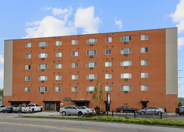 Property at 4960 Ridge Ave, Cincinnati, OH, 45209, 2 beds, 1 bath, [object Object]