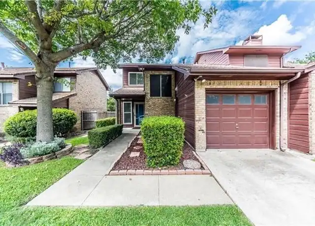 Property at 225 McCarley Pl, McKinney, TX, 75071, 2 beds, 1.5 baths, [object Object]