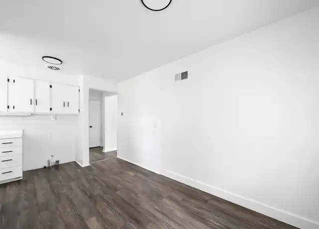Property at 4513 Rosewood Ave, Saint Louis, MO, 63120, 2 beds, 1 bath, [object Object]