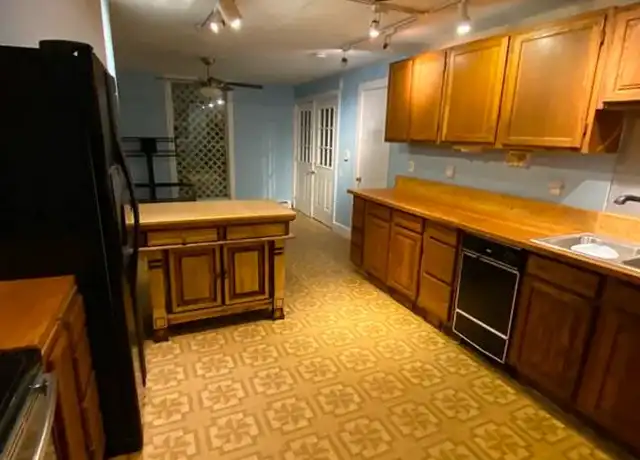 Property at 38 High Rock St, Lynn, MA, 01902, 3 beds, 2 baths, [object Object]
