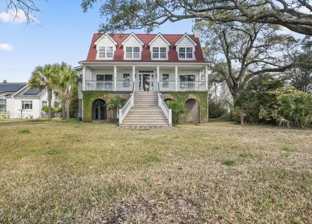 Property at 1019 W Oceanview Rd, Charleston, SC, 29412, 2 beds, 2.5 baths, [object Object]