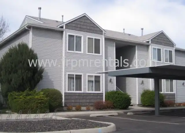 Property at 4876 W Blodgett Ln Unit 201, Boise, ID, 83705, 2 beds, 1 bath, [object Object]
