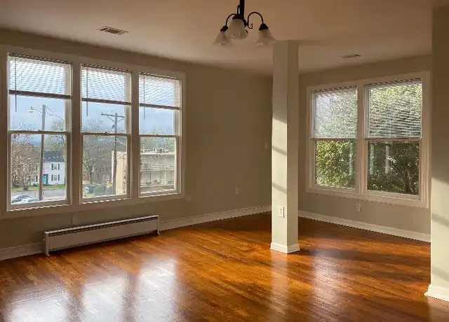 Property at 516 Hawthorne St Unit 2, Hot Springs, AR, 71901, 2 beds, 1 bath, [object Object]