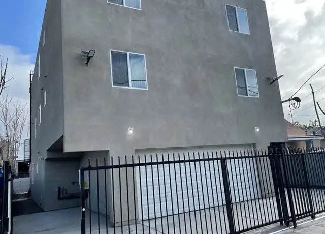 Property at 1432 E 20th St, Los Angeles, CA, 90011, 5 beds, 4 baths, [object Object]