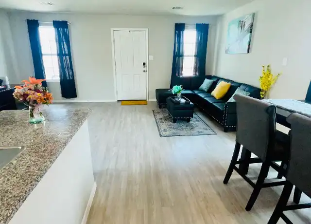 Property at 7427 Silos Trl, San Antonio, TX, 78252, 3 beds, 2 baths, [object Object]