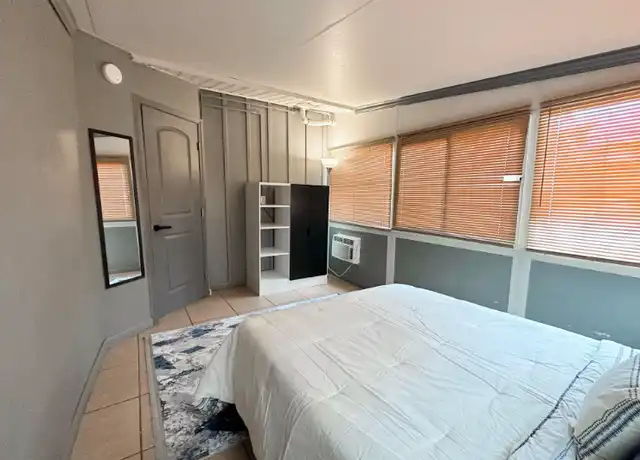 Property at 6913 Cocos Dr, Orlando, FL, 32807, 1 bed, 1 bath, [object Object]
