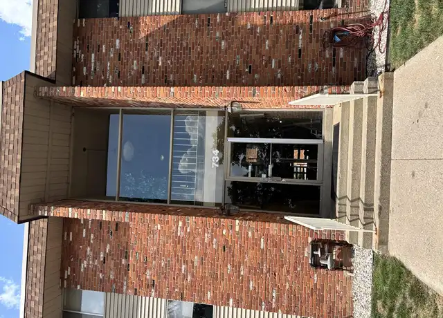 Property at 734 W Kilgore Rd #206, Kalamazoo, MI, 49008, 2 beds, 1 bath, [object Object]