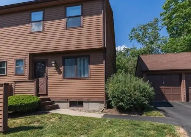 Property at 108 Cedar Knolls Dr, Branford, CT, 06405, 2 beds, 1.5 baths, [object Object]