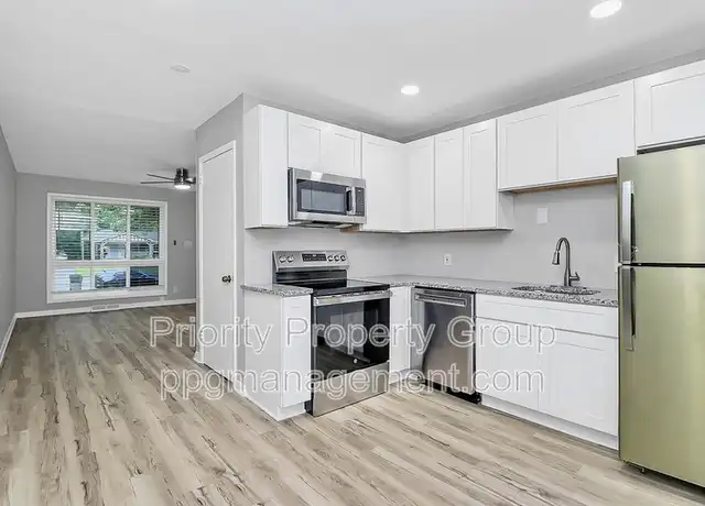 Property at 1808 Herrin Ave, Charlotte, NC, 28205, 2 beds, 1 bath, [object Object]