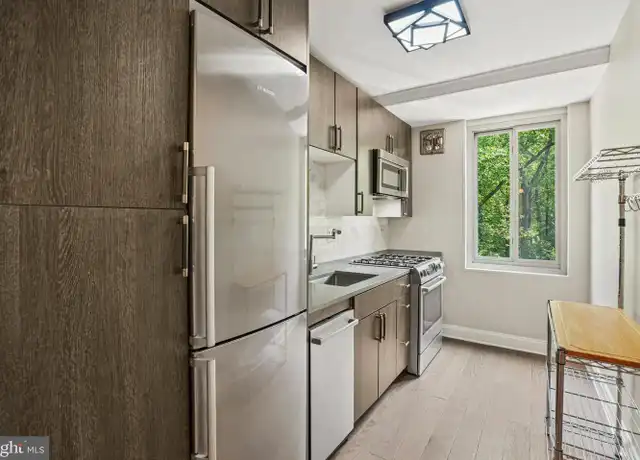 Property at 4200 Cathedral Ave NW #512, Washington, DC, 20016, 2 beds, 2 baths, [object Object]