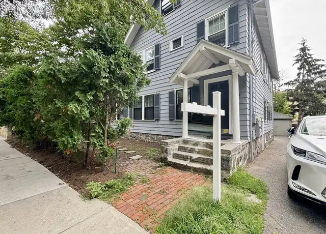 Property at 88 Brush Hill Rd Unit 1, Milton, MA, 02186, 2 beds, 1 bath, [object Object]