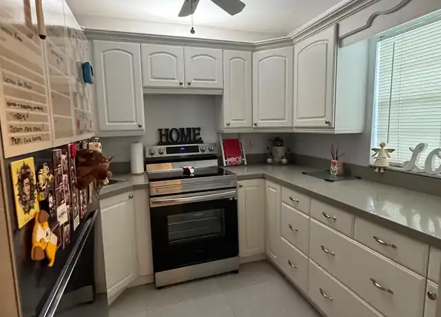 Property at 9235 Lagoon Pl #310, Davie, FL, 33324, 2 beds, 2 baths, [object Object]