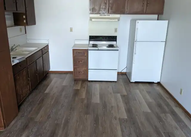 Property at 1610 N 3rd Ave Unit 8, Wausau, WI, 54401, 1 bed, 1 bath, [object Object]