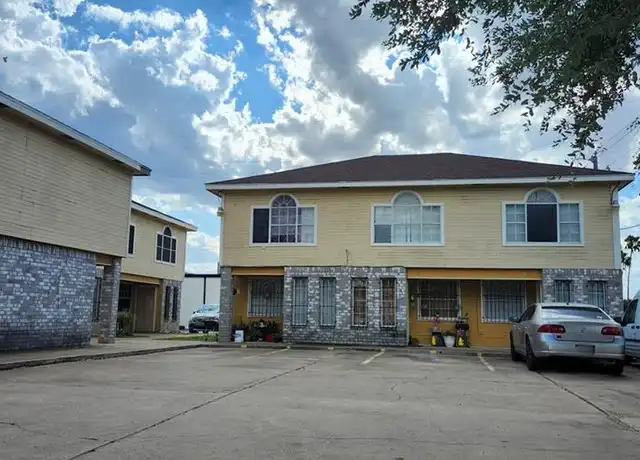 Property at 417 N 28th St Unit 1, McAllen, TX, 78501, 2 beds, 1.5 baths, [object Object]