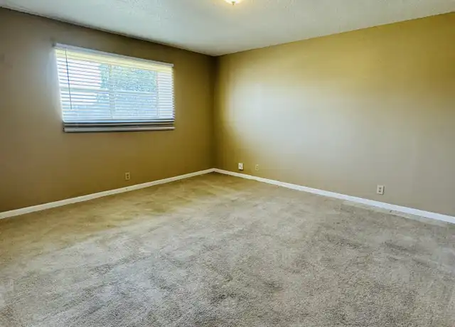 Property at 208 N 10th St Unit 38, Orange, TX, 77630, 1 bed, 1 bath, [object Object]