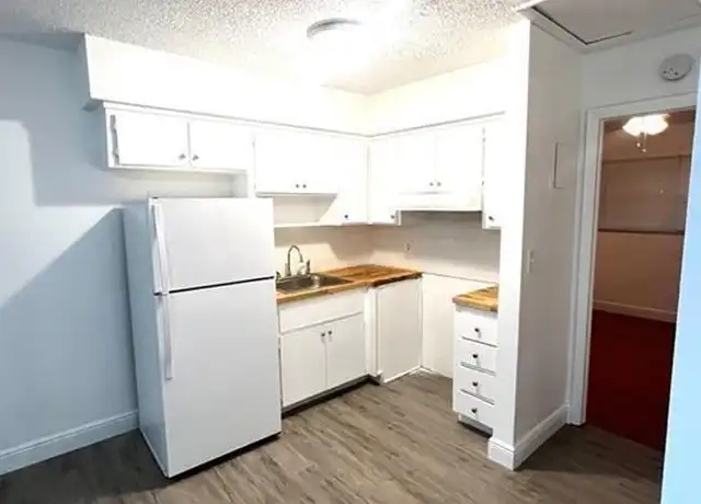 Property at 810 SE 18th St #6, Fort Lauderdale, FL, 33316, 1 bed, 1 bath, [object Object]