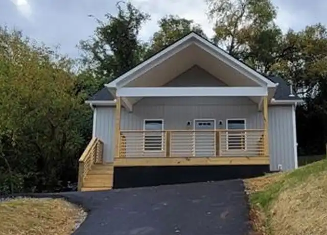Property at 1744 Reynolds St, Knoxville, TN, 37921, 3 beds, 2 baths, [object Object]