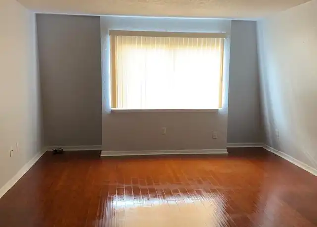Property at 1916 Conway Rd, Orlando, FL, 32812, 2 beds, 2 baths, [object Object]