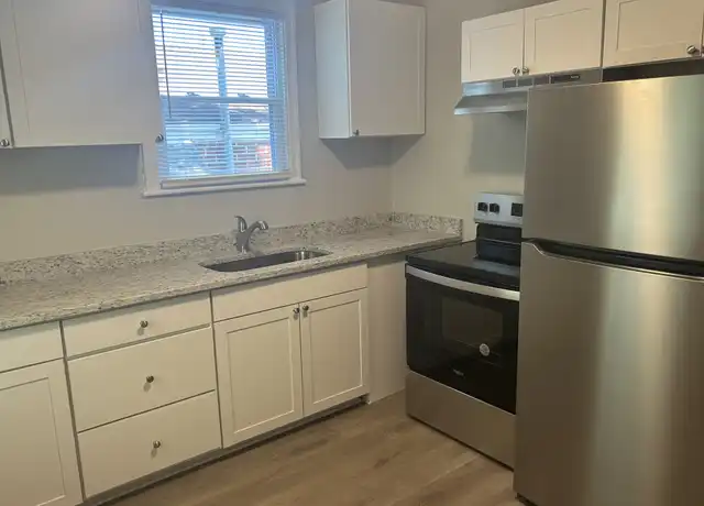 Property at 2398 8th St, Columbus, GA, 31906, 2 beds, 1 bath, [object Object]