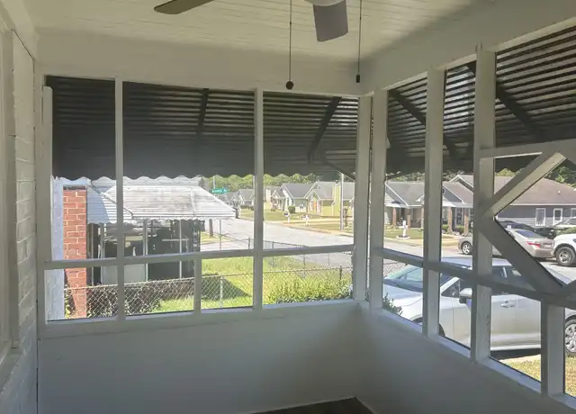 Property at 2398 8th St, Columbus, GA, 31906, 2 beds, 1 bath, [object Object]