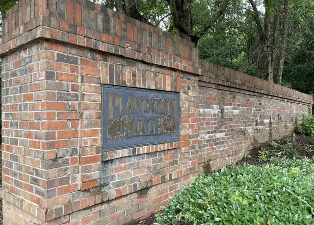 Property at 2065 Woodlawn Dr SW #2065, Huntsville, AL, 35802, 2 beds, 2 baths, [object Object]