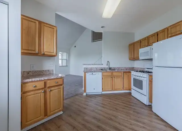Property at The Fairway - 422 Eagle Pointe Dr, Canonsburg, PA, 15317, 2 beds, 2 baths, [object Object]