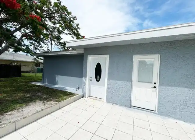 Property at 702 NE Lanfair St, Port Saint Lucie, FL, 34983, 1 bed, 1 bath, [object Object]