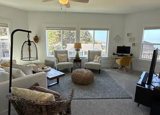 Property at 6274 NE Port Dr, Lincoln City, OR, 97367, 3 beds, 2.5 baths, [object Object]