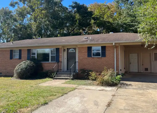 Property at 1506 S Detroit Ave, Russellville, AR, 72801, 3 beds, 1.5 baths, [object Object]
