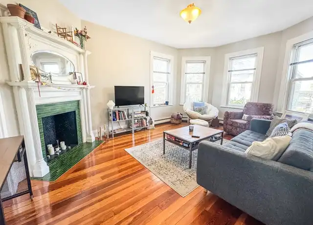 Property at 52 Fayette St Unit 3, Cambridge, MA, 02139, 4 beds, 1 bath, [object Object]