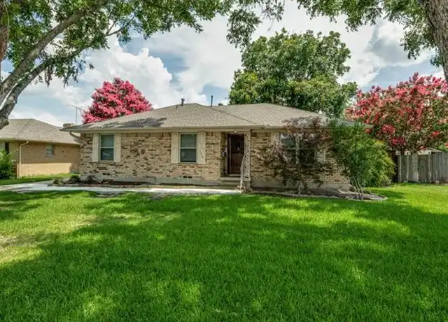 Property at 1310 Kingsbridge Dr, Garland, TX, 75040, 3 beds, 2 baths, [object Object]