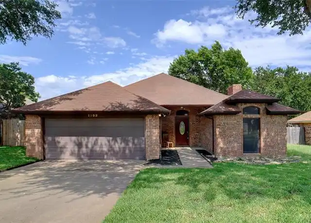 Property at 1932 Longhorn Trl, Grapevine, TX, 76051, 3 beds, 2 baths, [object Object]