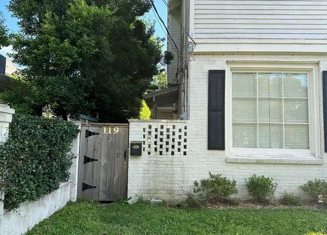 Property at 119 Avenue E, Metairie, LA, 70005, 2 beds, 1 bath, [object Object]