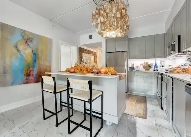 Property at 250 W Hidden Valley Blvd Unit 3, Boca Raton, FL, 33487, 3 beds, 2 baths, [object Object]