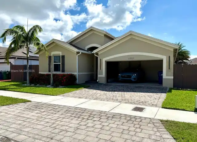 Property at 27721 SW 134th Ct, Homestead, FL, 33032, 3 beds, 2 baths, [object Object]