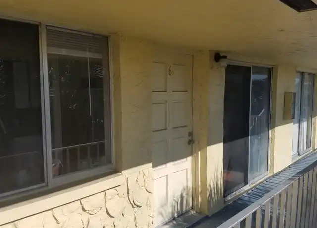 Property at 1920 Suwanee Ave, Fort Myers, FL, 33901, 2 beds, 1 bath, [object Object]
