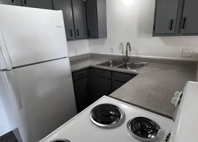 Property at 3509 N Nesbitt Ave Unit H, Oklahoma City, OK, 73112, 1 bed, 1 bath, [object Object]