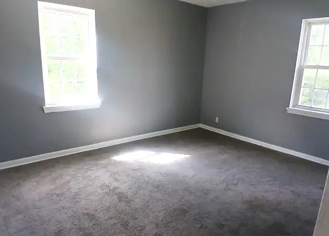 Property at 15959 Nelacrest Rd Unit 205, East Cleveland, OH, 44112, 2 beds, 1 bath, [object Object]