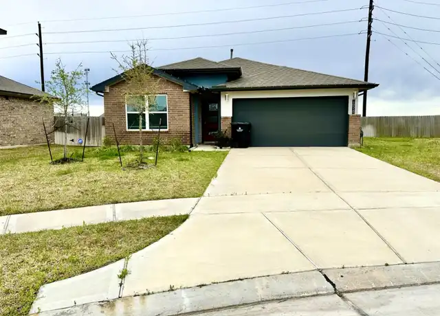 Property at 14510 Rain Tree Dr, Baytown, TX, 77523, 4 beds, 2 baths, [object Object]